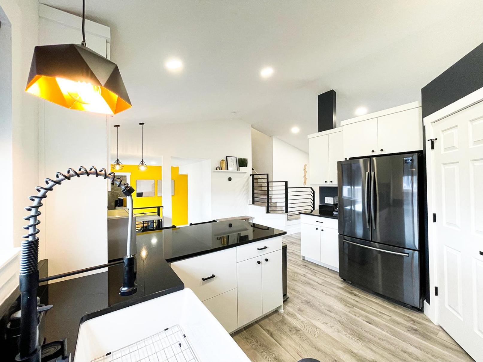 Private Room With Shared Spaces In Fully Equipped Lehi Home Exterior foto